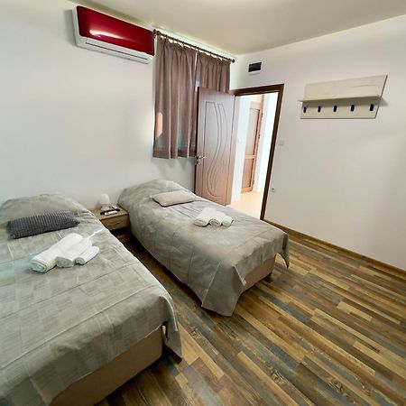 Hotel Navial Gabrovo Exterior foto